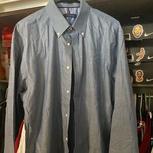 Tommy Hilfiger button up shirt Size 17 Arm 36-37